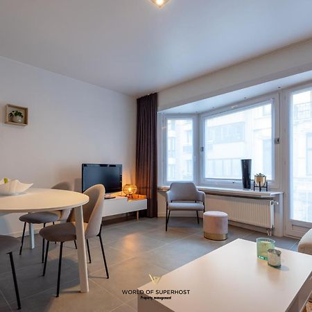 Spacious Apartment Closeby The Sea Up To 6 People! Остенде Екстериор снимка