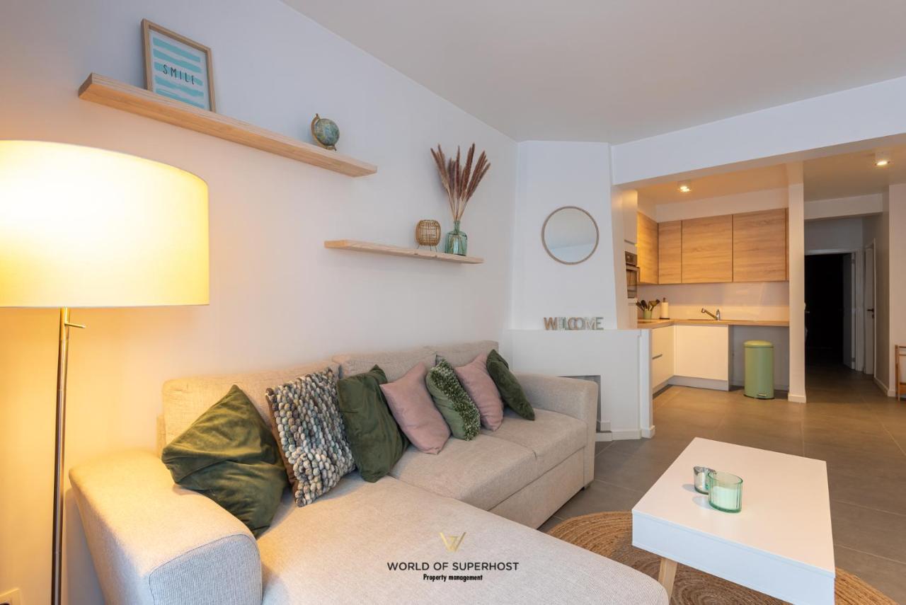 Spacious Apartment Closeby The Sea Up To 6 People! Остенде Екстериор снимка